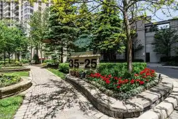 35 Kingsbridge Garden Circle Unit# 2205, Mississauga (Hurontario), Ontario L5R3Z5, 2 Bedrooms Bedrooms, ,2 BathroomsBathrooms,Condo,For Sale,Kingsbridge Garden,W9361222