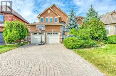 1245 Drive Oakville Ontario L6M3J5