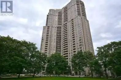 35 Circle Unit 1905 Mississauga (Hurontario) Ontario L5R3Z5