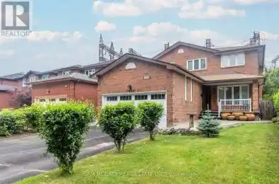 1099 Hedge Drive Mississauga (Lakeview) Ontario L4Y1G3