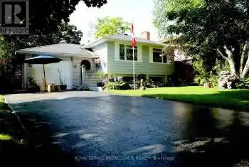 17 Briarwood Crescent, Belleville, Ontario K8N5J6, 5 Bedrooms Bedrooms, ,2 BathroomsBathrooms,All Houses,For Sale,Briarwood,X9364074