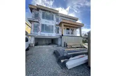 20884 48 Unit# 20884 Langley British Columbia V3A3L9