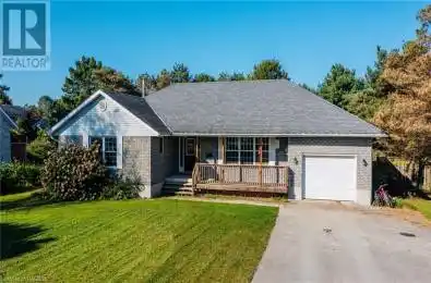 12 PINE TREE Drive Hepworth Ontario N0H1P0