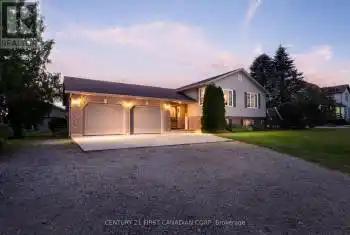 6743 Hacienda Rd, Malahide, Ontario N5H 2R5, 2 Bedrooms Bedrooms, 8 Rooms Rooms,2 BathroomsBathrooms,All Houses,Sold,Hacienda,X9367511