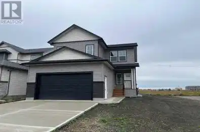 8222 87A Street Unit# 8222 Grande Prairie Alberta T8X0R7