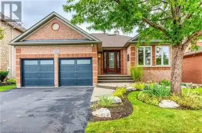 1492 Crescent Oakville Ontario L6H7J9