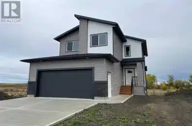 8221 87 Street Unit# 8221 Grande Prairie Alberta T8X0R7