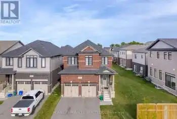 504 Florencedale Crescent, Kitchener, Ontario N2R0N3, 4 Bedrooms Bedrooms, ,4 BathroomsBathrooms,All Houses,For Sale,Florencedale,X9371850