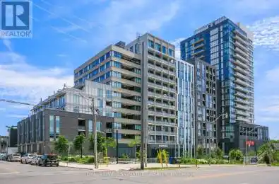 20 Minowan Miikan Lane Unit# 1401 Toronto (Little Portugal) Ontario M6