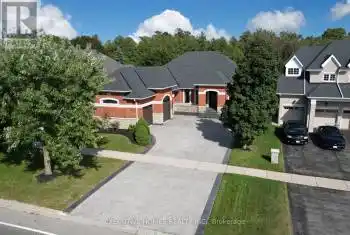 3693 Cochrane Street, Whitby (Williamsburg), Ontario L1R2T2, 5 Bedrooms Bedrooms, ,6 BathroomsBathrooms,All Houses,For Sale,Cochrane,E9373838