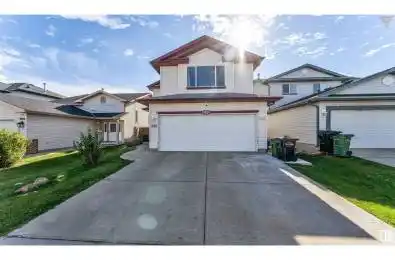 3311 27 AV NW Unit# 3311 Edmonton Alberta T6T1P7