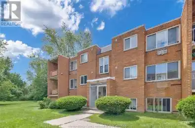 2486-90 Avenue Unit 2486 Windsor Ontario N8T2H2