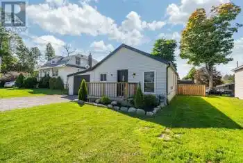 18 Pleasant View Ave, Scugog, Ontario L0B 1E0, 2 Bedrooms Bedrooms, 8 Rooms Rooms,1 BathroomBathrooms,All Houses,Sold,Pleasant View,E9375399