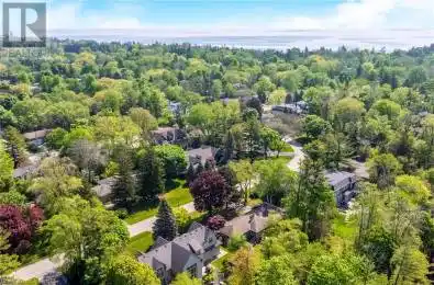 262 ALSCOT Crescent Oakville Ontario L6J4R4