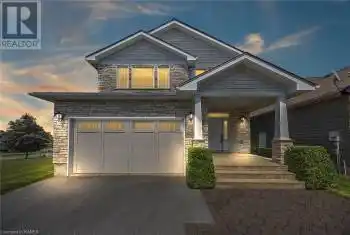 5008 FOX RUN Place, Kingston (North of Taylor-Kidd Blvd), Ontario K7P0E4, 3 Bedrooms Bedrooms, ,3 BathroomsBathrooms,All Houses,For Sale,FOX RUN,X9412559