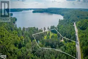 2840 Highway 60, Lake of Bays, Ontario P0A1H0, ,9 BathroomsBathrooms,Commercial,For Sale,Highway 60,X9375785