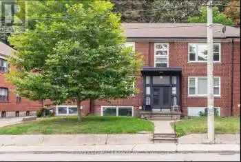 230 South Kingsway Unit# 8, Toronto (High Park-Swansea), Ontario M6S3T9, 2 Bedrooms Bedrooms, ,1 BathroomBathrooms,All Houses,For Rent,South Kingsway,W9376361