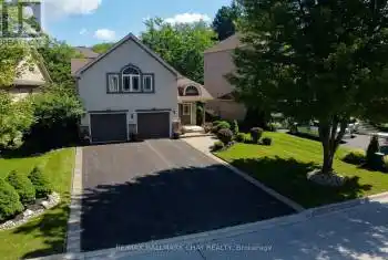 71 Cumming Drive, Barrie (Ardagh), Ontario L4N0C6, 4 Bedrooms Bedrooms, ,3 BathroomsBathrooms,All Houses,For Sale,Cumming,S9376689