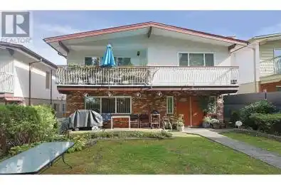 3322 SLOCAN Street Vancouver British Columbia V5M3E5