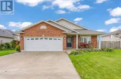 3 Helen Drive Haldimand Ontario N0A1H0