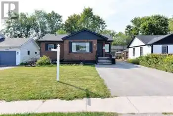 681 CRESCENT Road, Fort Erie, Ontario L2A4R3, 5 Bedrooms Bedrooms, ,3 BathroomsBathrooms,All Houses,For Sale,CRESCENT,40656435