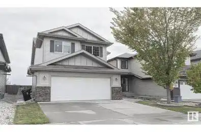 25 SEDONA PL Fort Saskatchewan Alberta T8L0N7