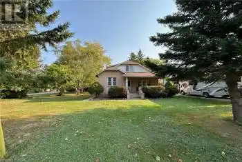 26 MAIN Street, Bayfield, Ontario N0M1G0, 3 Bedrooms Bedrooms, ,1 BathroomBathrooms,All Houses,For Sale,MAIN,40656760