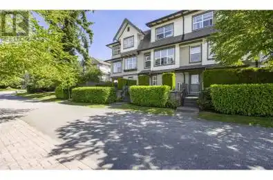 6736 SOUTHPOINT Drive Unit# 32 Burnaby British Columbia V3N0A4