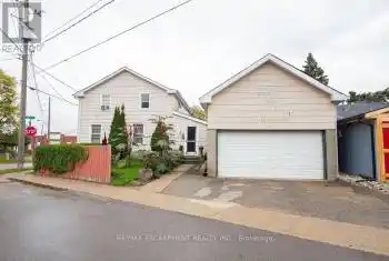 24 DUKE Street, Brantford, Ontario N3T3T4, 6 Bedrooms Bedrooms, ,5 BathroomsBathrooms,All Houses,For Sale,DUKE,X9382489