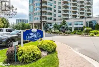 2 TORONTO Street Unit# 1011, Barrie, Ontario L4N9R2, 2 Bedrooms Bedrooms, ,2 BathroomsBathrooms,Condo,For Sale,TORONTO,40658482