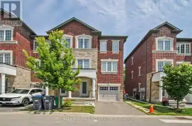 15 Avenue Brampton (Credit Valley) Ontario L6Y6G3