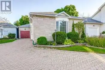 192 SILVERBIRCH Boulevard, Hamilton (Mount Hope), Ontario L0R1W0, 2 Bedrooms Bedrooms, ,2 BathroomsBathrooms,All Houses,For Sale,SILVERBIRCH,X9381549