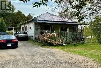 76 BRIDGE Street, Addington Highlands, Ontario K0H1L0, 2 Bedrooms Bedrooms, ,1 BathroomBathrooms,All Houses,For Sale,Denbigh,BRIDGE,X9521528