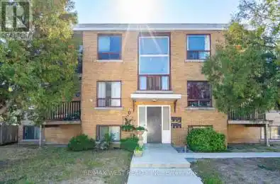 1 Bexley Crescent Toronto (Rockcliffe-Smythe) Ontario M6N2P6