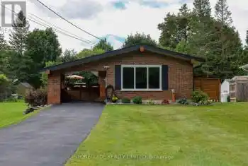 77 PRINCES' St, Kawartha Lakes, Ontario K0M 1N0, 2 Bedrooms Bedrooms, 8 Rooms Rooms,2 BathroomsBathrooms,All Houses,Sold,PRINCES',X9309132