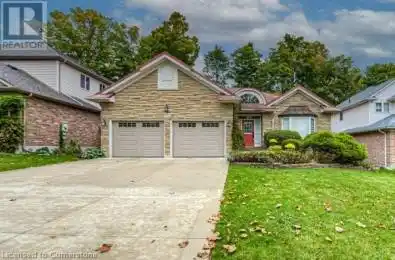 532 BIRCHLEAF Walk Waterloo Ontario N2T2W5