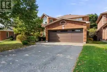 809 Surin Crt, Newmarket, Ontario L3Y 8R3, 4 Bedrooms Bedrooms, 9 Rooms Rooms,3 BathroomsBathrooms,All Houses,Sold,Surin,N9386771