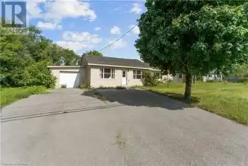 4999 BATH Road, Loyalist (Lennox and Addington - South), Ontario K0H1G0, 3 Bedrooms Bedrooms, ,1 BathroomBathrooms,All Houses,For Sale,BATH,X9412922