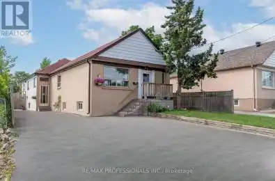 1 Dixon Road Unit# 2 Toronto (Humber Heights) Ontario M9P2K9