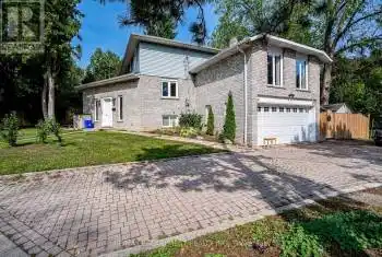 82 Osler Drive, Hamilton (Dundas), Ontario L9H4B5, 11 Bedrooms Bedrooms, ,5 BathroomsBathrooms,All Houses,For Sale,Osler,X9388030