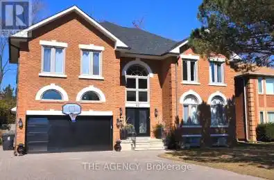 42 Grangemill Crescent Toronto (Banbury-Don Mills) Ontario M3B2J2