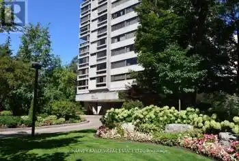 150 Heath Street Unit# 602, Toronto (Casa Loma), Ontario M4V2Y4, 4 Bedrooms Bedrooms, ,3 BathroomsBathrooms,Condo,For Rent,Heath,C9388356