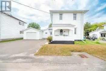 25 DROHAN Street, Madawaska Valley, Ontario K0J1B0, 3 Bedrooms Bedrooms, ,2 BathroomsBathrooms,All Houses,For Sale,Barry's Bay,DROHAN,X9522274