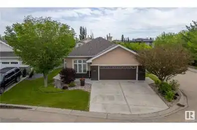 18343 LESSARD RD NW Edmonton Alberta T6M0A2