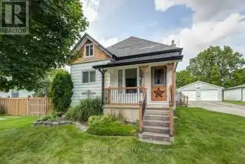 206 Union St, Central Elgin, Ontario N0L 1B0, 3 Bedrooms Bedrooms, 9 Rooms Rooms,1 BathroomBathrooms,All Houses,Sold,Union,X9255259