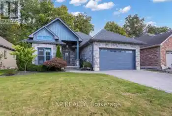 6 Wood Haven Drive, Tillsonburg, Ontario N4G0A4, 2 Bedrooms Bedrooms, ,3 BathroomsBathrooms,All Houses,For Sale,Wood Haven,X9391253