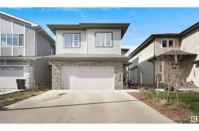 1540 151 AV NW Unit# 1540 Edmonton Alberta T5Y3T4