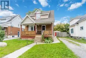 4586 FIFTH Avenue, Niagara Falls (211 - Cherrywood), Ontario L2E4R6, 5 Bedrooms Bedrooms, ,2 BathroomsBathrooms,All Houses,For Sale,FIFTH,X9415157