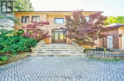 3 Deer Run Court Richmond Hill Ontario L4E3M1