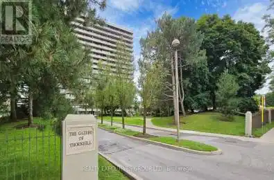 8111 Yonge Street Unit# 1502 Markham (Royal Orchard) Ontario L3T4V9